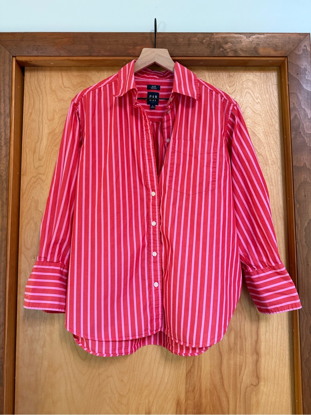 Small GAP Red & Pink Striped Cotton Poplin Button-Down Shirt Coord Set Available - Picture 2 of 10